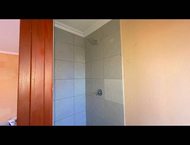 1 BEDROOM PROPERTY TO RENT IN PROTEA GLEN EXT